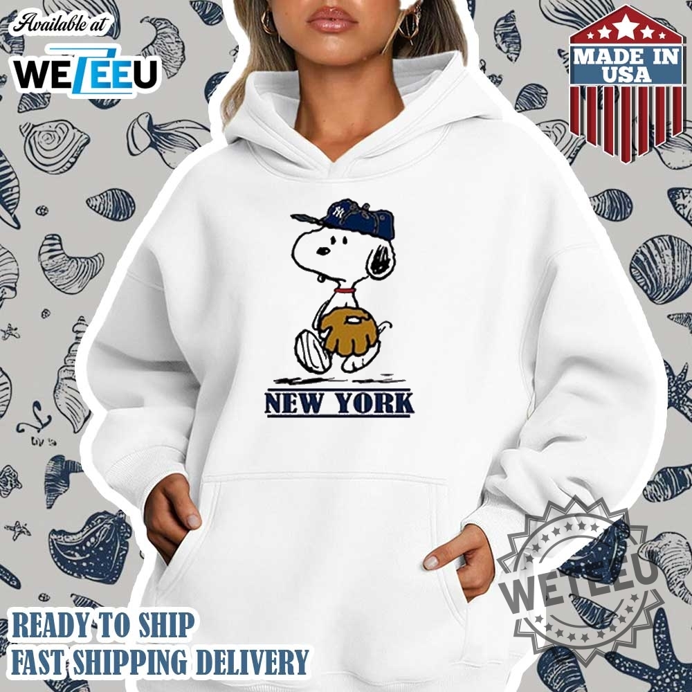 Snoopy X New York Yankees Mlb Team Shirt 4 Snoopy x New York Yankees MLB Team Shirt
