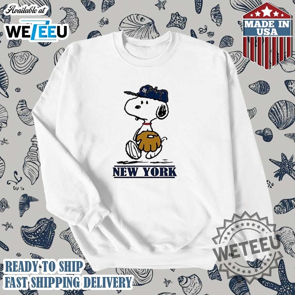 Snoopy X New York Yankees Mlb Team Shirt 5 Snoopy x New York Yankees MLB Team Shirt