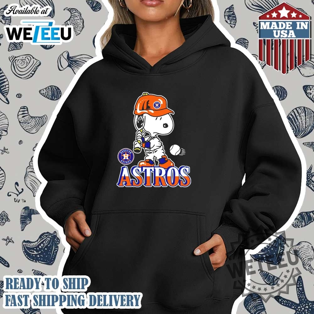 Snoopy Playing Baseball Houston Astros Tshirt 4 Snoopy Playing Baseball Houston Astros T-shirt